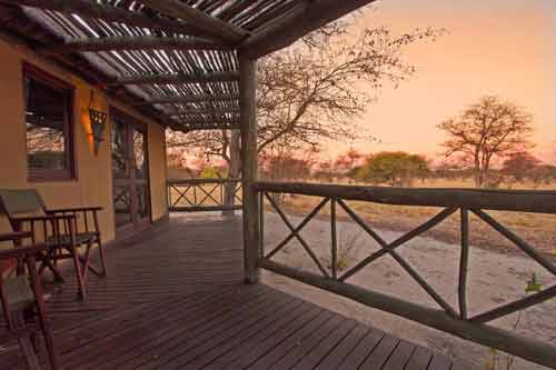 Deception Valley Lodge - Kalahari Botswana