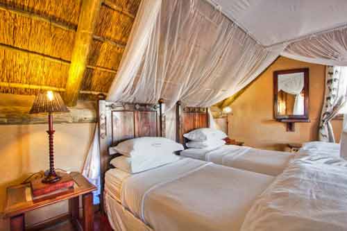 Deception Valley Lodge - Kalahari Botswana