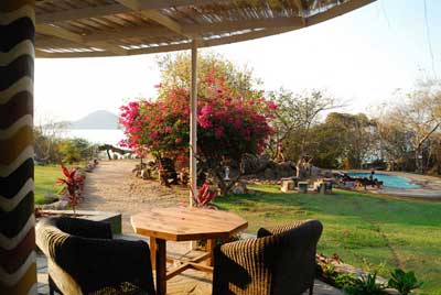 Safari Beach Lodge - Lake Malawi