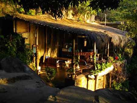 Zulukhuni River Lodge - Lake Malawi