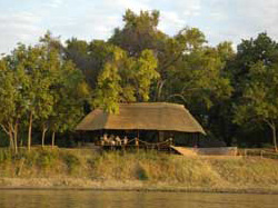 Nkwali Camp - South Luangwa Zambia