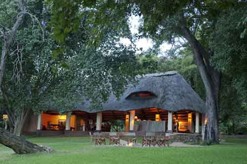 Imbabala Safari Lodge - Victoria Falls - Zimbabwe