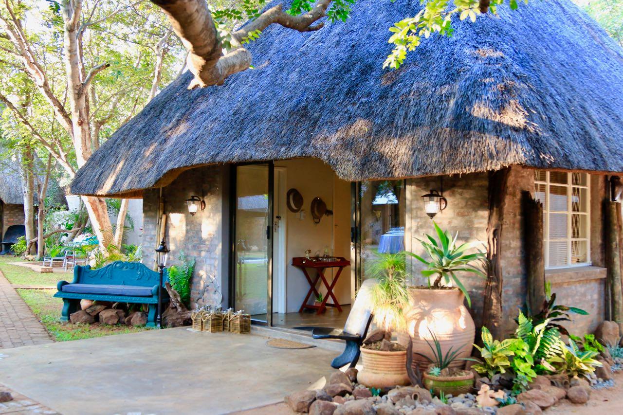 Nguni Lodge - Victoria Falls Zimbabwe